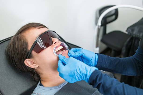 Best Dentist Open on Weekends  in Schaumburg, IL